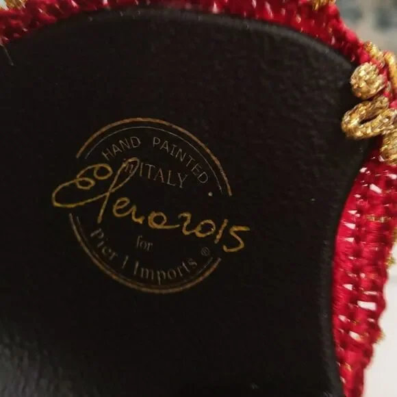 Maschera Del Galeone Hand Painted Mask Pier 1 NWT/small flaw - Picture 11 of 14